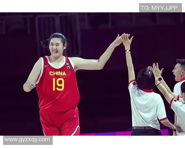 中国女篮新星崛起17岁1米93天才接班张子宇展现无限潜力 中国女篮新星崛起17岁1米93天才接班张子宇展现无限潜力
